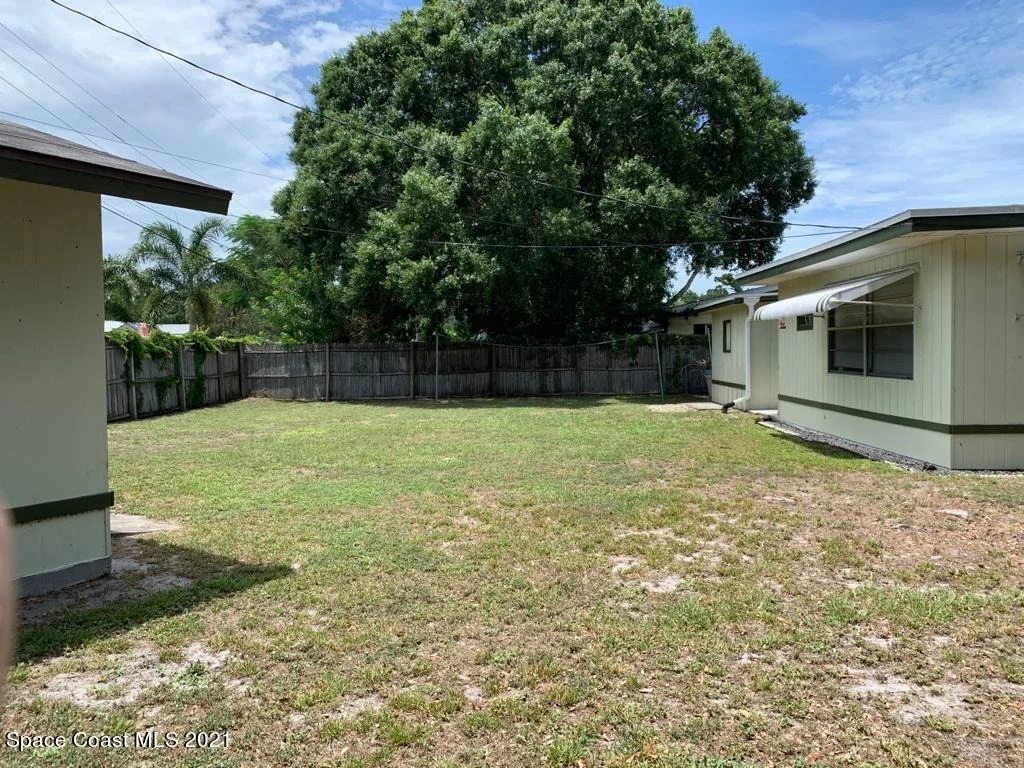 Photo of 2462 Floridiane Drive