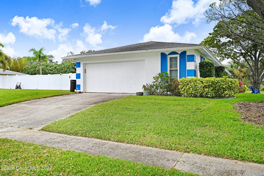 Photo of 2610 Plantation Drive
