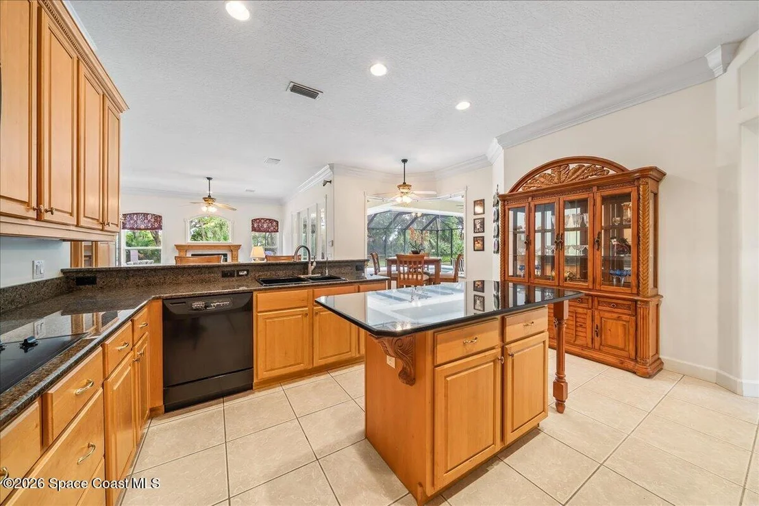 Photo of 4389 Ligustrum Drive