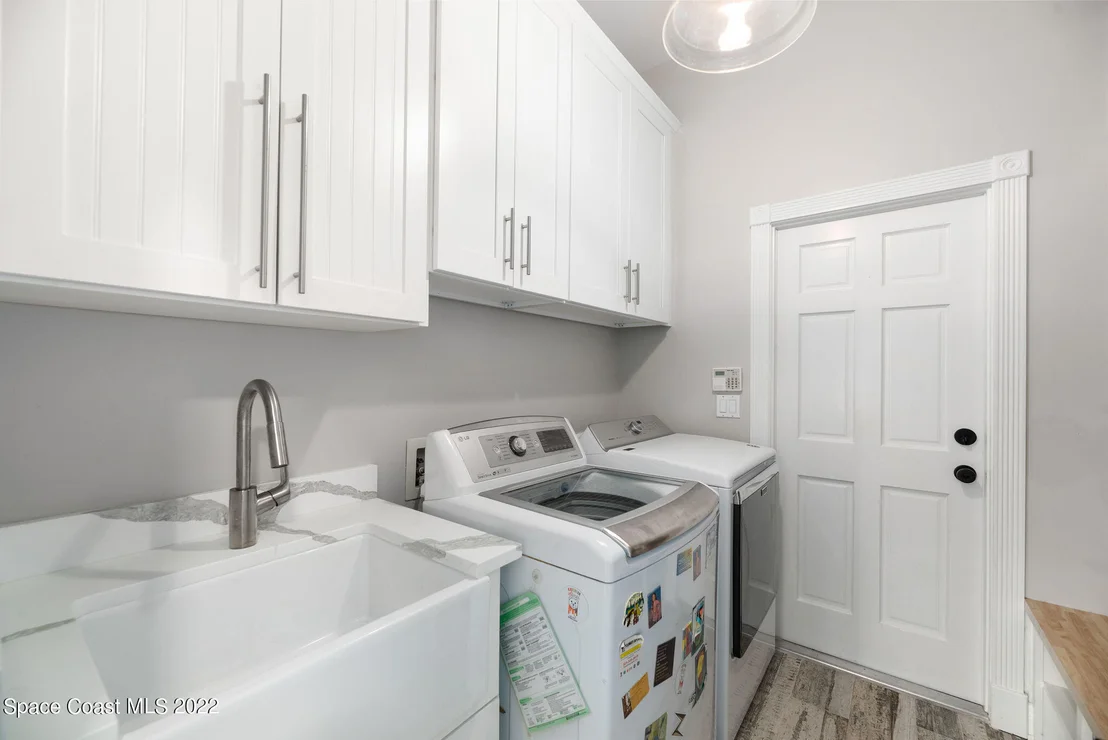 Photo of 416 Riverview Lane