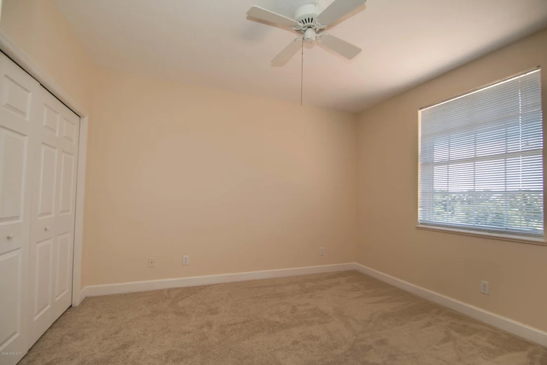Photo of 282 Flanders Drive