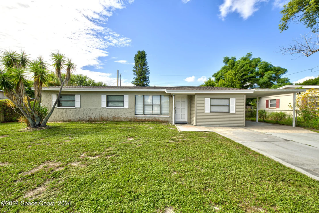 Photo of 1025 Illinois Road