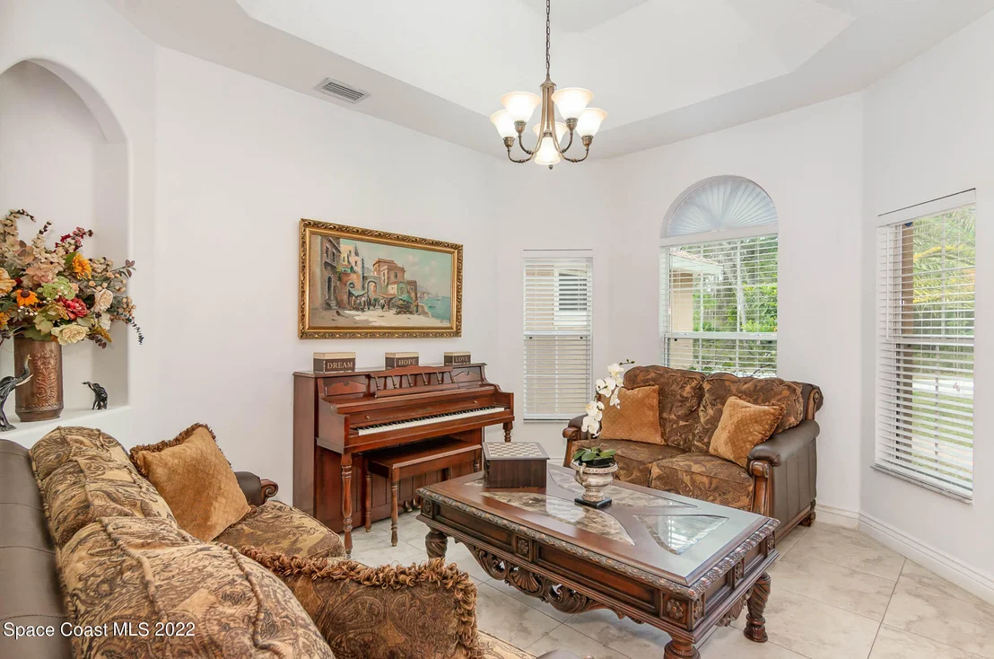 Photo of 161 Angelo Road SE