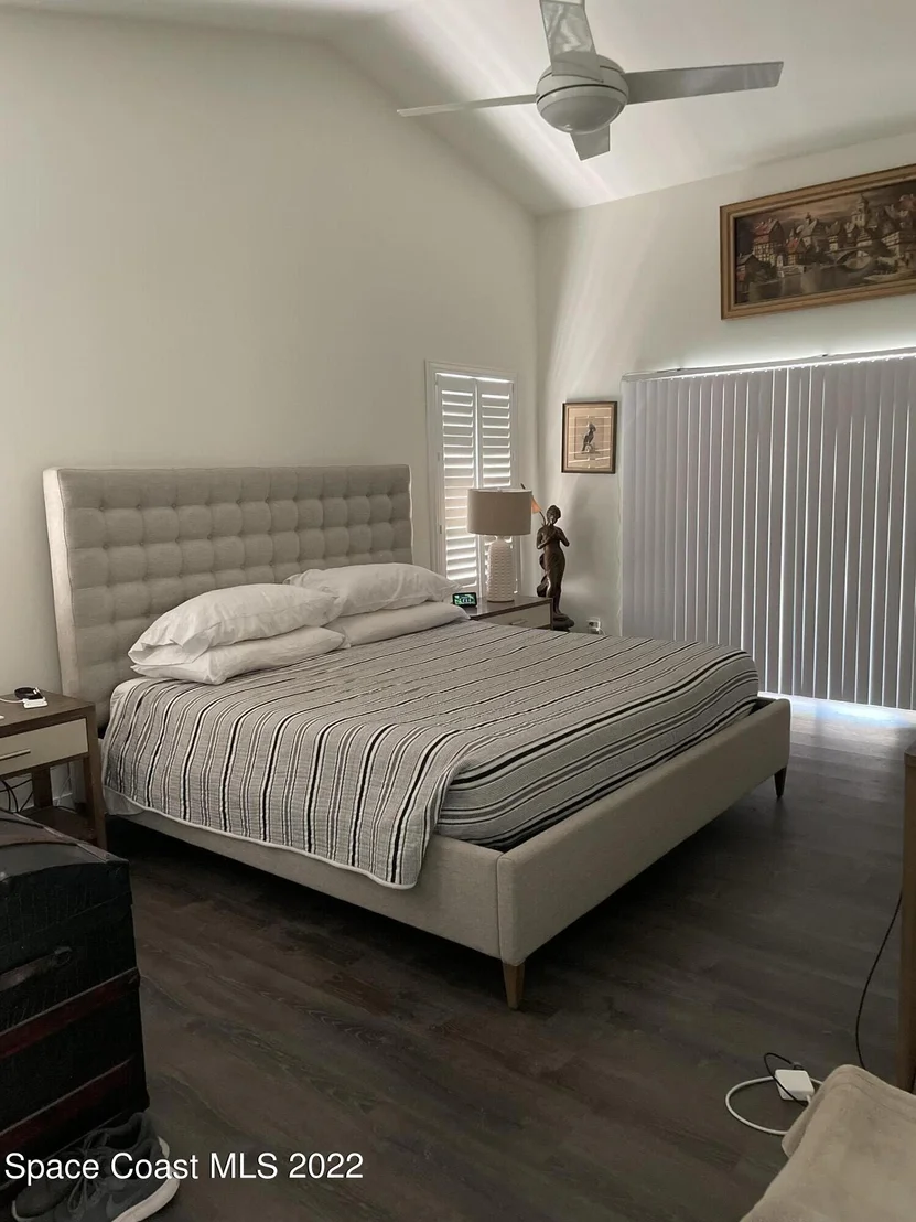 Photo of 460 Bay Point Drive