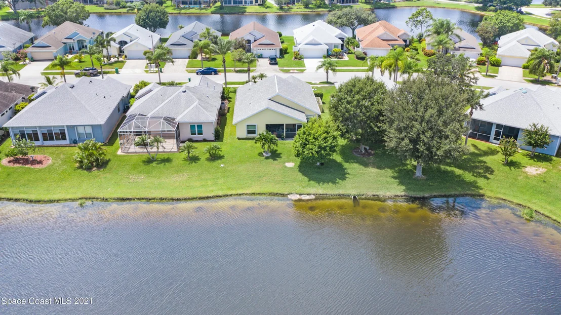 Photo of 2589 Addington Circle