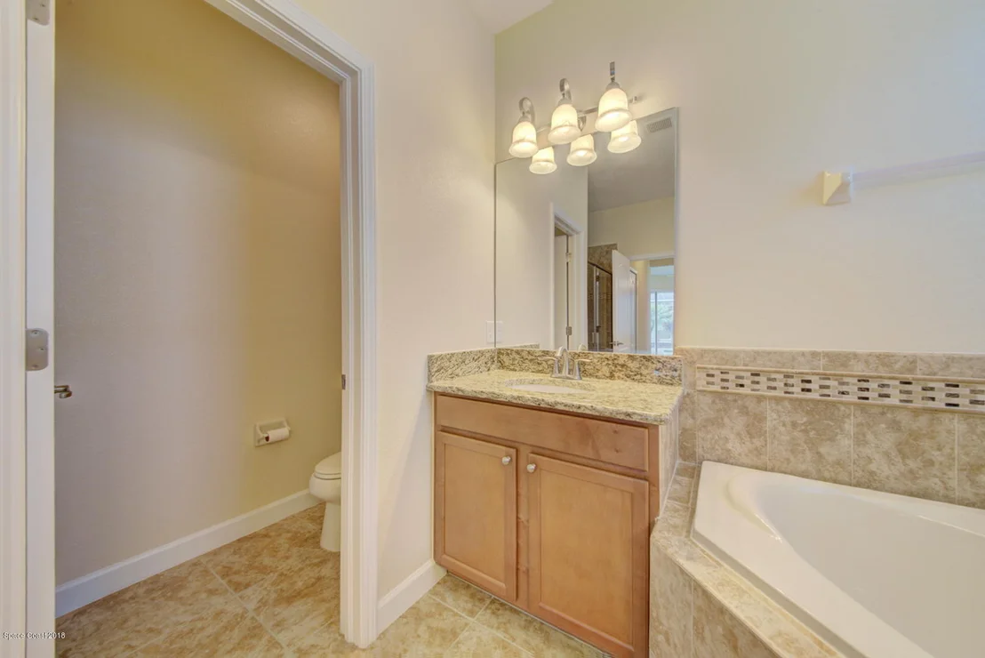 Photo of 6763 Newhall Lane