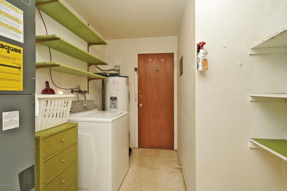 Photo of 4891 Fairview Drive