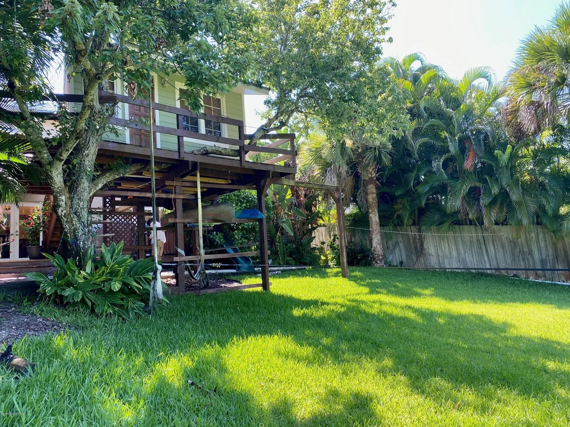 Photo of 337 Lynn Avenue
