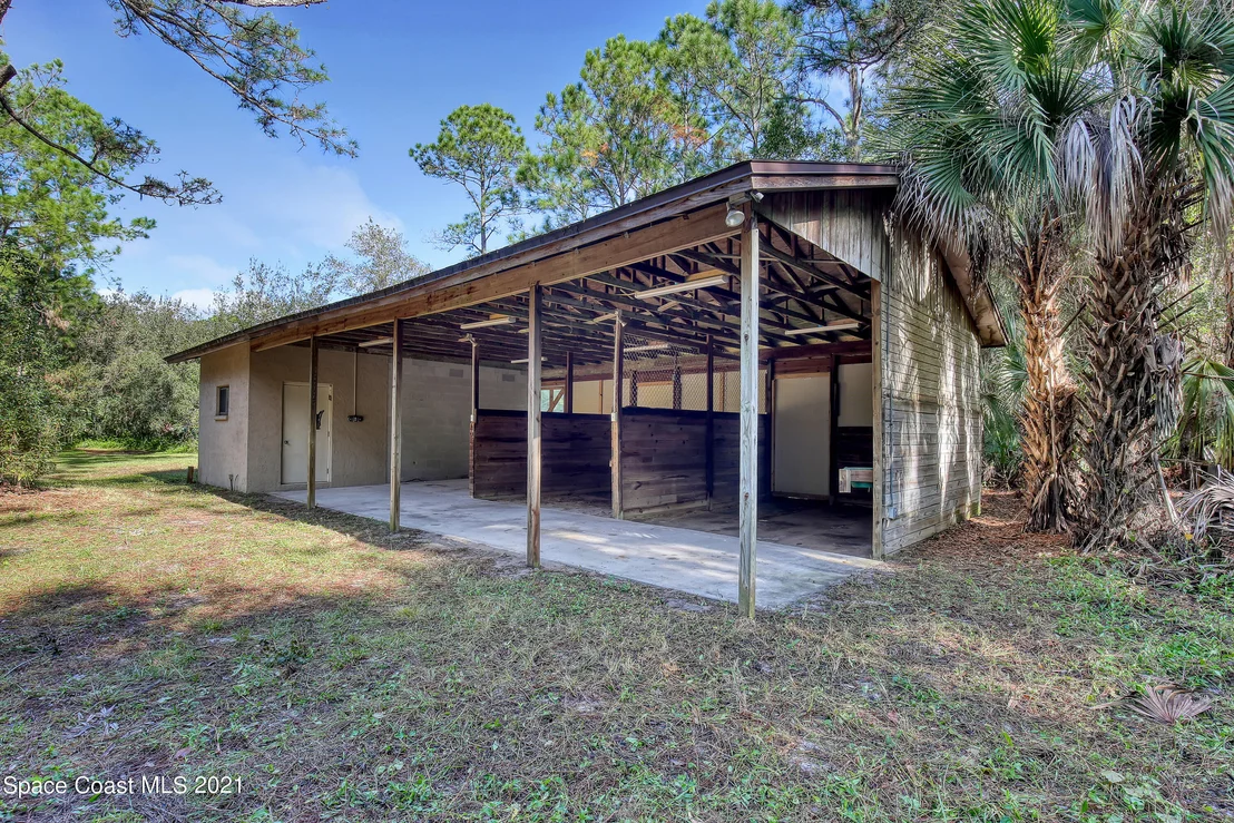 Photo of 2502 Meadow Lane