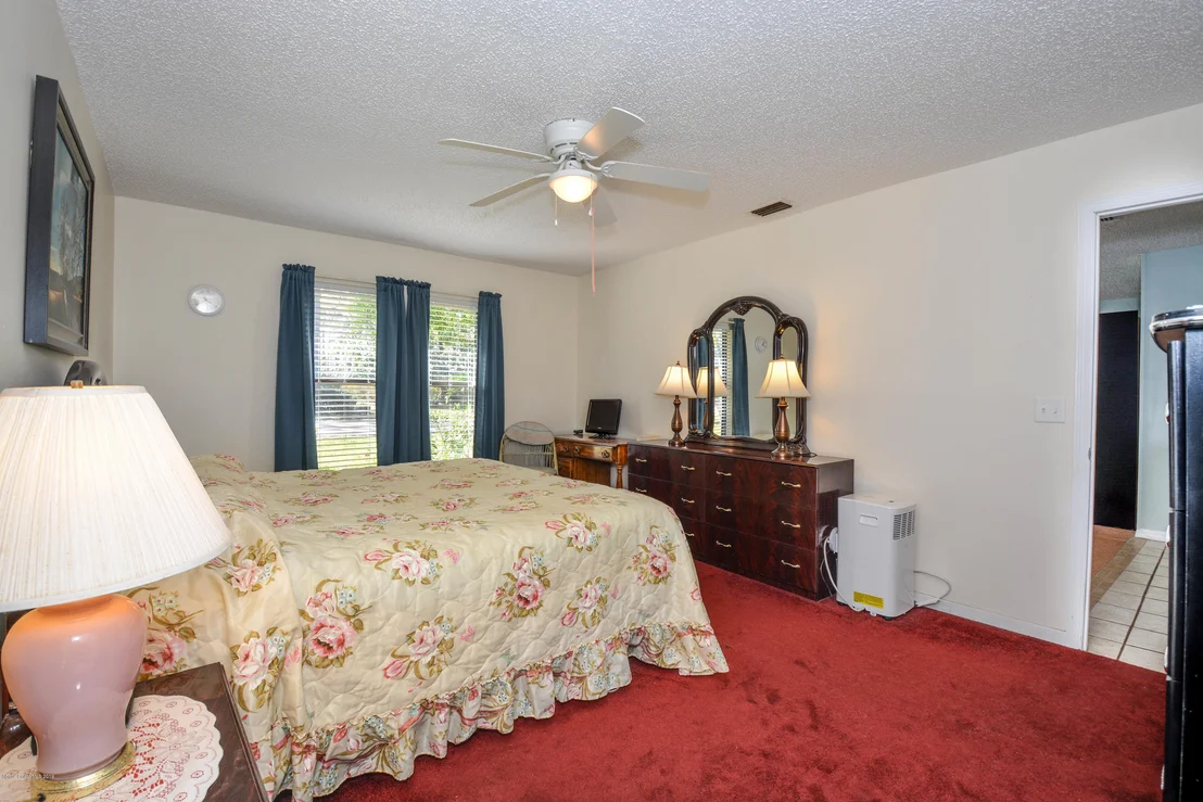 Photo of 7820 Sheridan Road