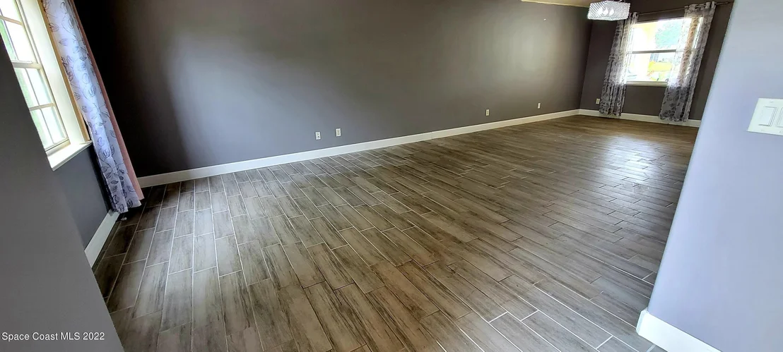 Photo of 5240 Somerville Drive