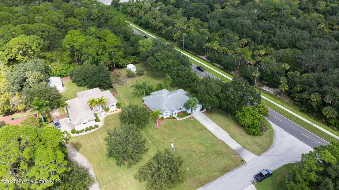Photo of 2500 Fairfield Drive