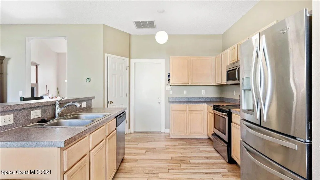 Photo of 964 Shaw Circle
