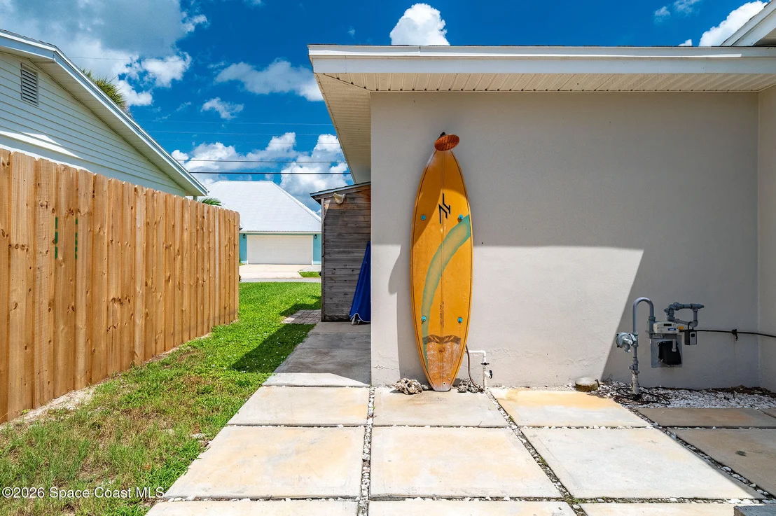 Photo of 452 Cardinal Drive