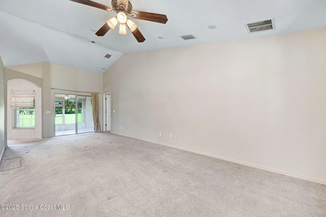 Photo of 1207 Van Tassel Trail NE
