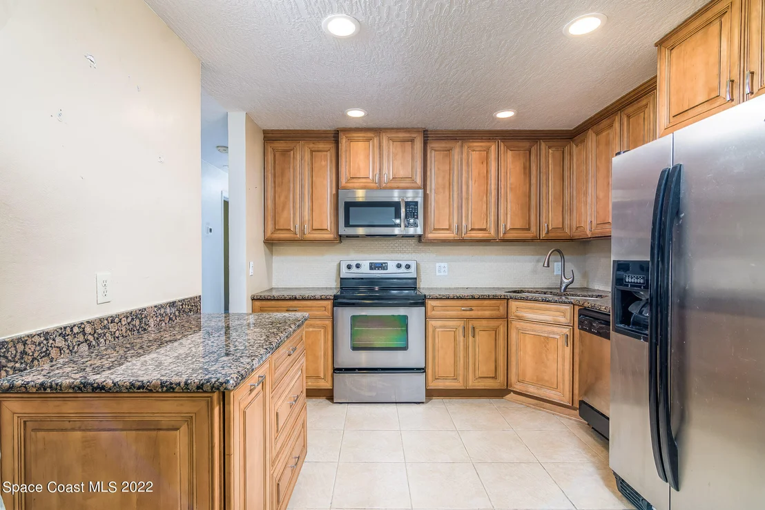 Photo of 2437 Leewood Boulevard