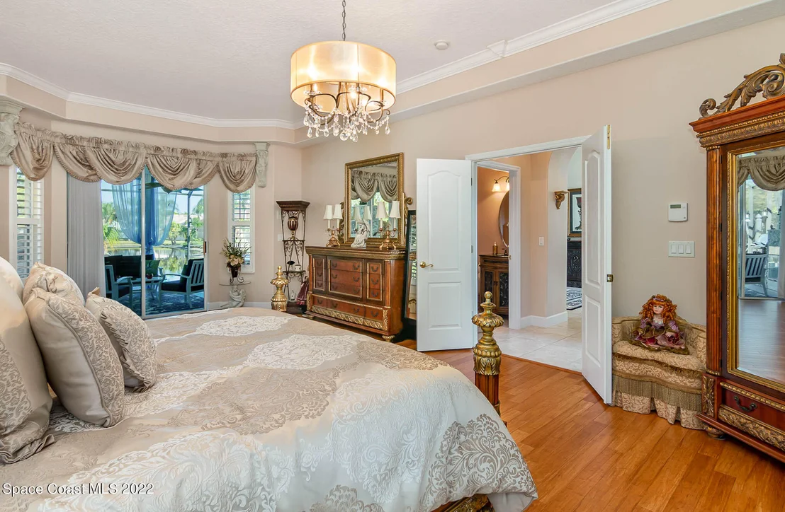 Photo of 1338 Centennial Way