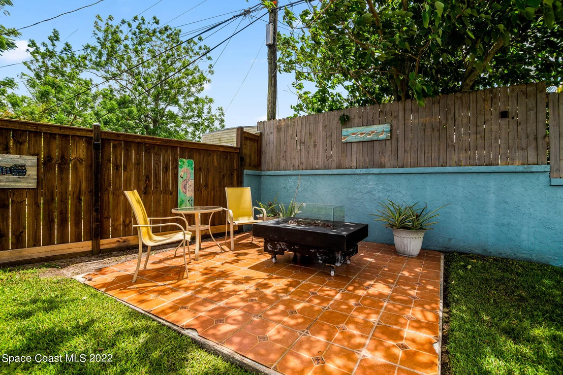 Photo of 1719 Shady Lane