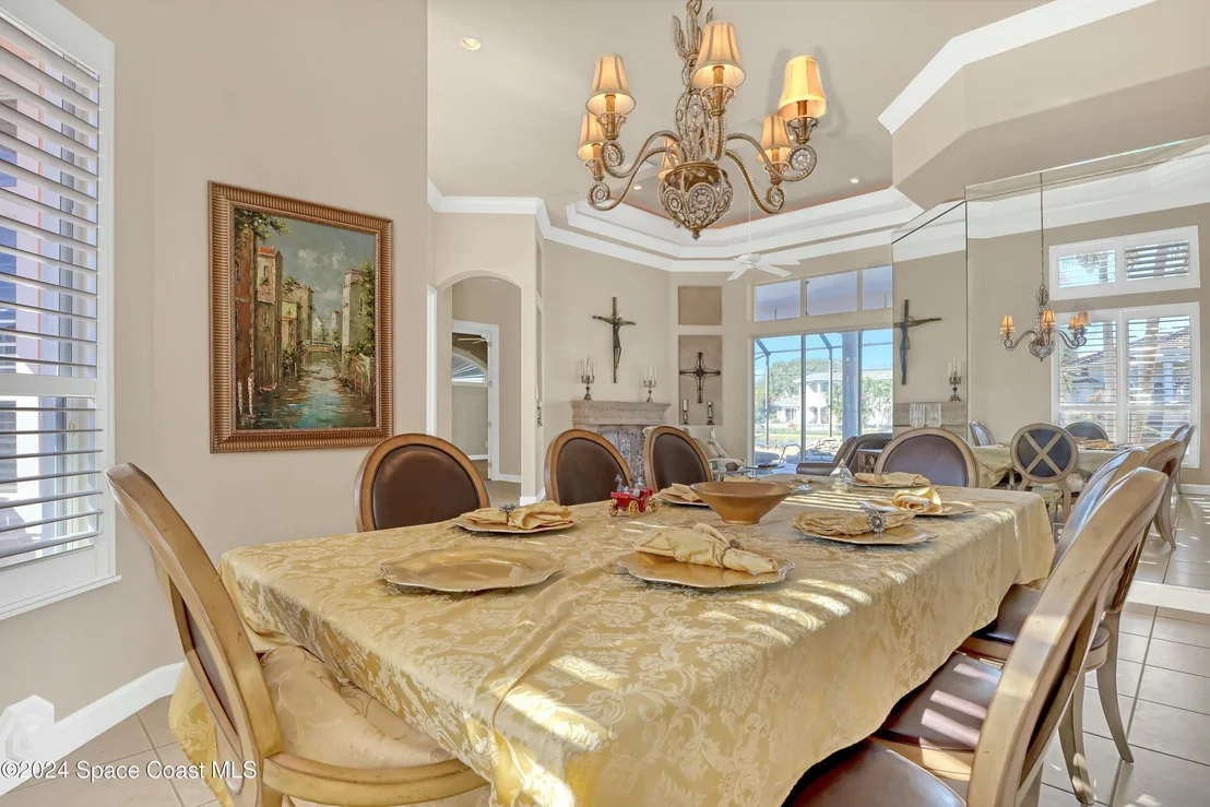 Photo of 402 Flanders Drive