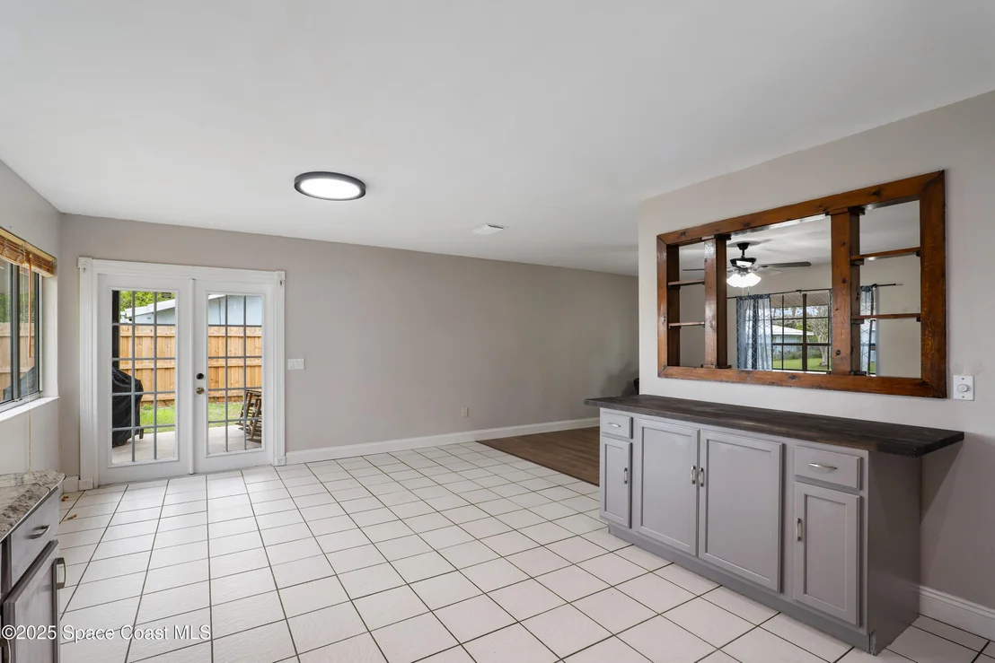 Photo of 1125 Galty Circle NE