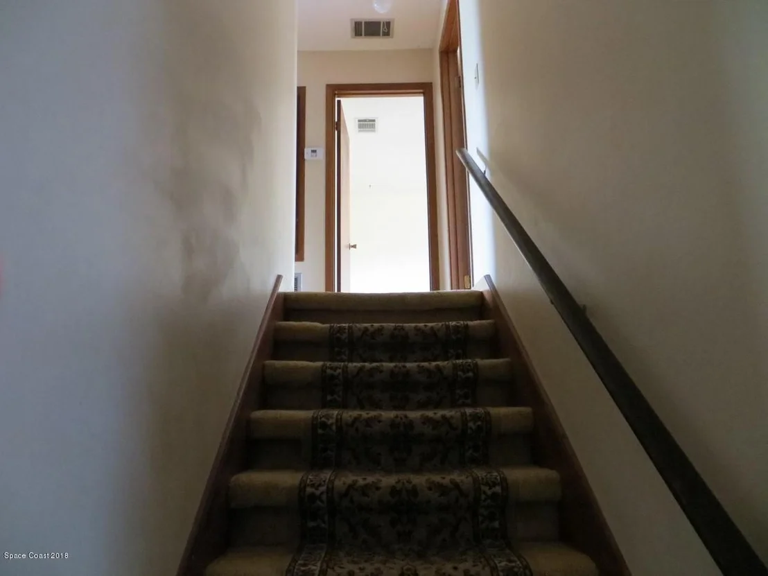 Photo of 1040 Sycamore Drive