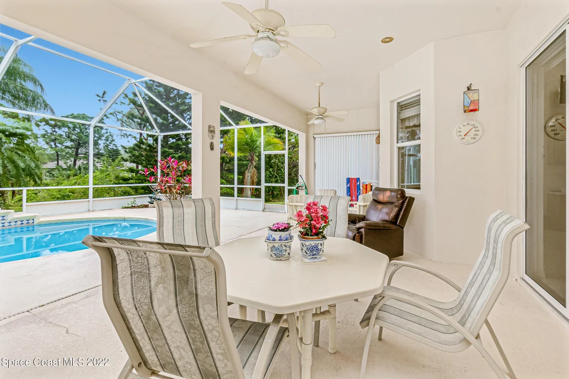 Photo of 796 Suntree Woods Drive