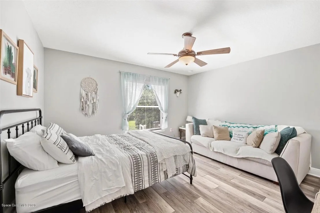 Photo of 1777 Auburn Lakes Drive