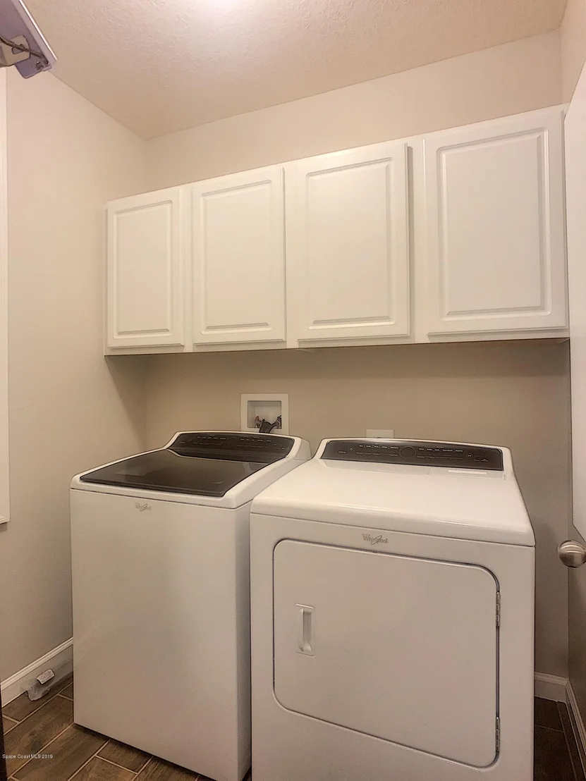 Photo of 1586 Fuji Drive