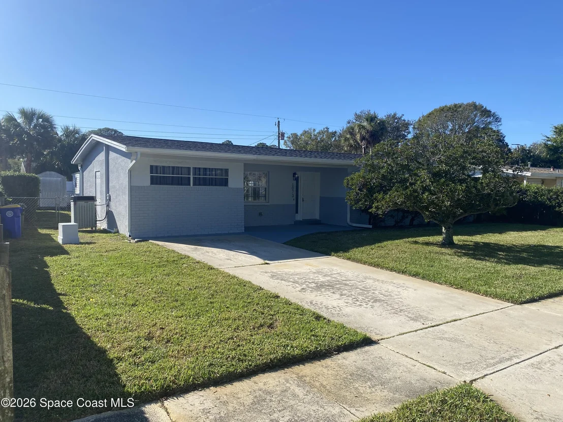 Photo of 1073 Coronado Drive