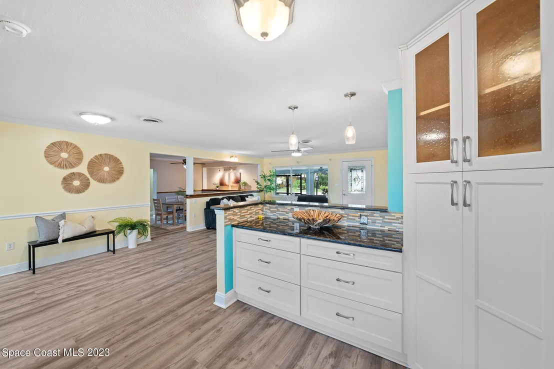 Photo of 275 Cinnamon Drive