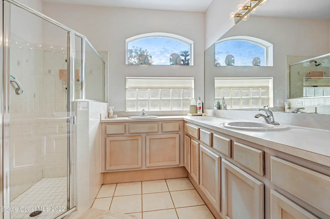Photo of 517 Willis Way