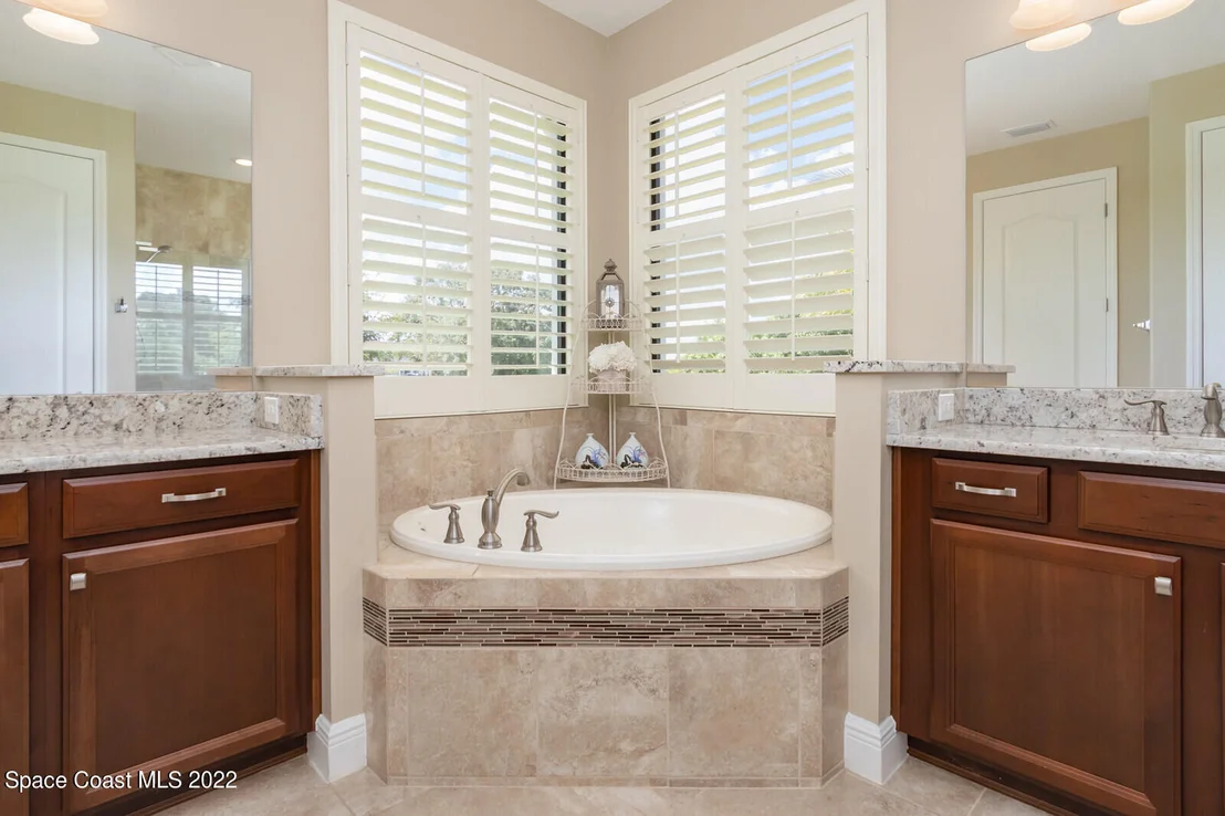Photo of 8182 Strom Park Drive