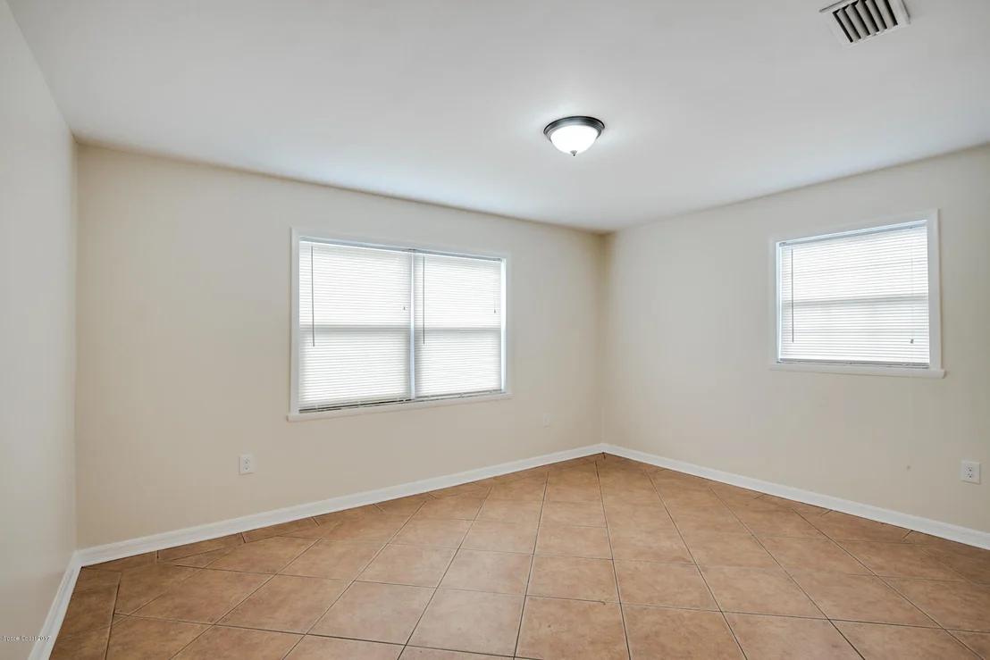 Photo of 925 Arabella Lane