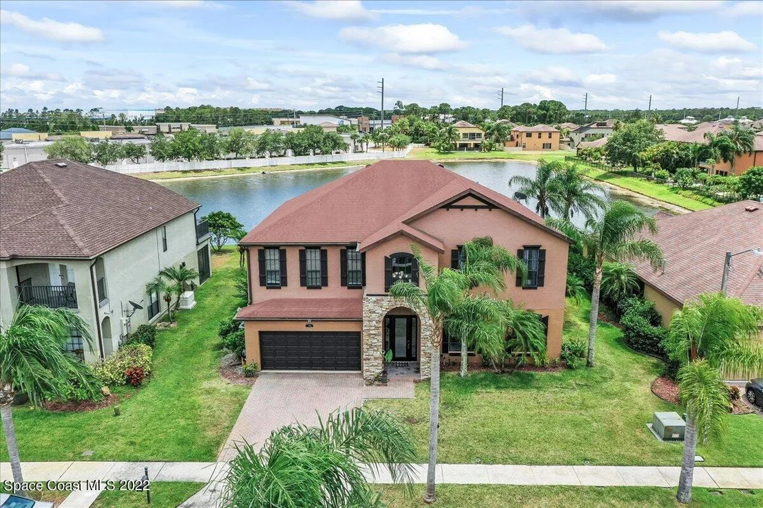 Photo of 1405 Talon Way