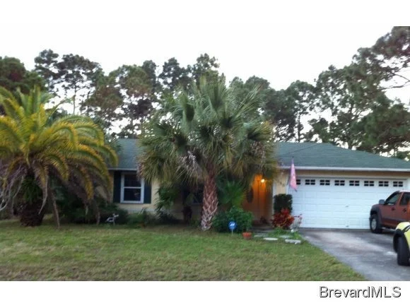 Photo of 386 NW Gordon