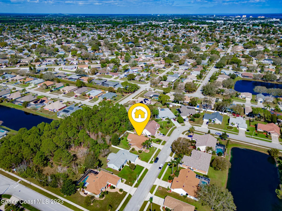 Photo of 969 Tamarind Circle