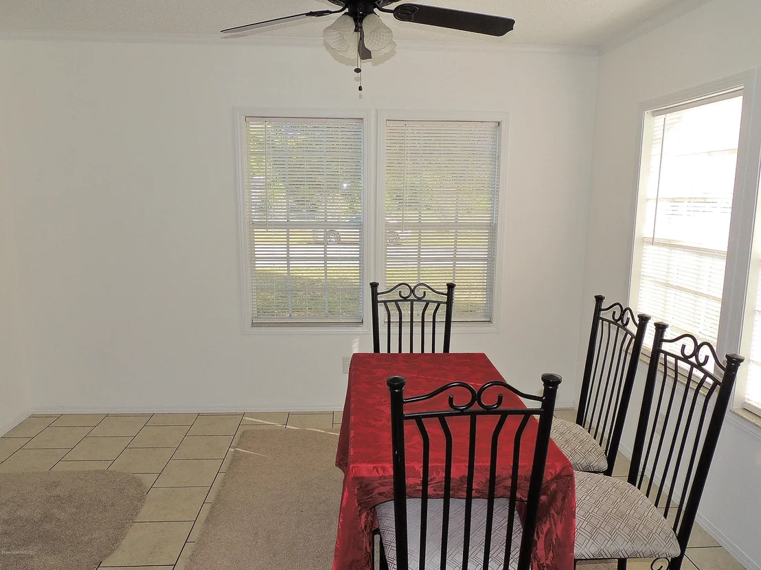 Photo of 855 Phillis Way