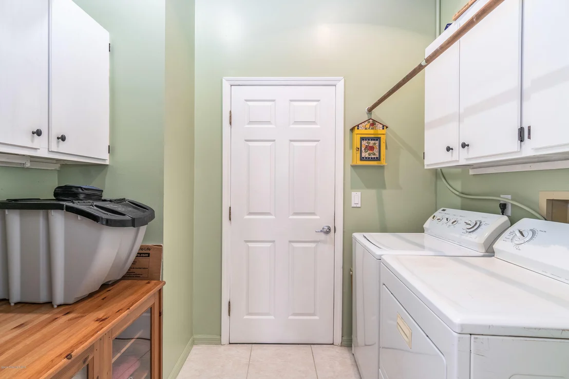 Photo of 2348 Addington Circle