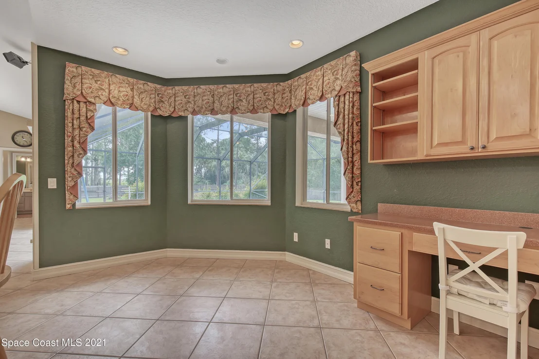 Photo of 2875 Kingfisher Way