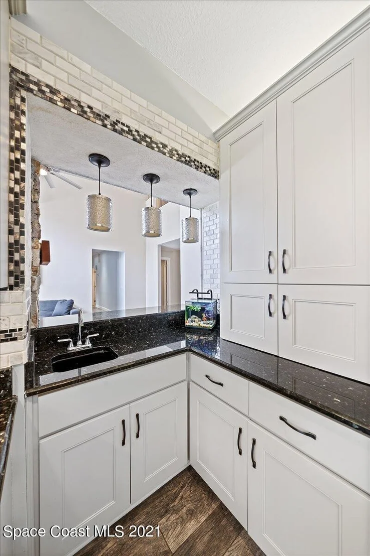 Photo of 505 Sanderling Drive