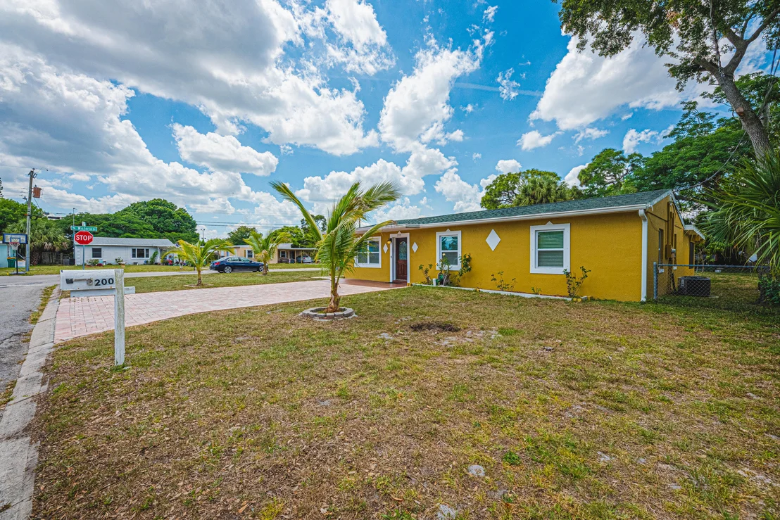 Photo of 200 Lantana Lane