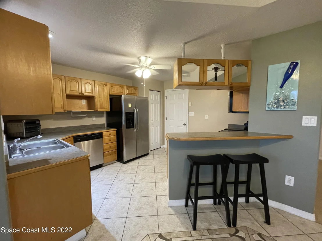 Photo of 826 Topaz Drive