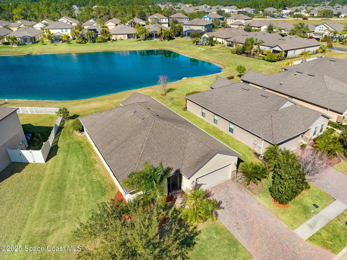 Photo of 1141 Dillard Drive SE