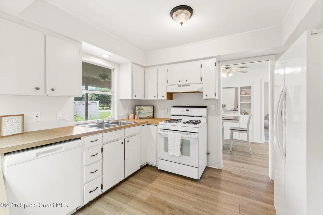 Photo of 1026 Autumn Pines Drive
