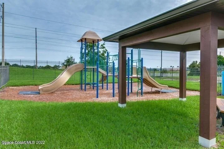 Photo of Unit 103 at 1075 Luminary Circle