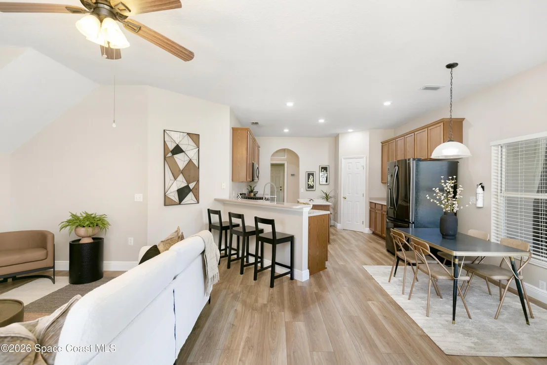 Photo of 470 Stonehenge Circle