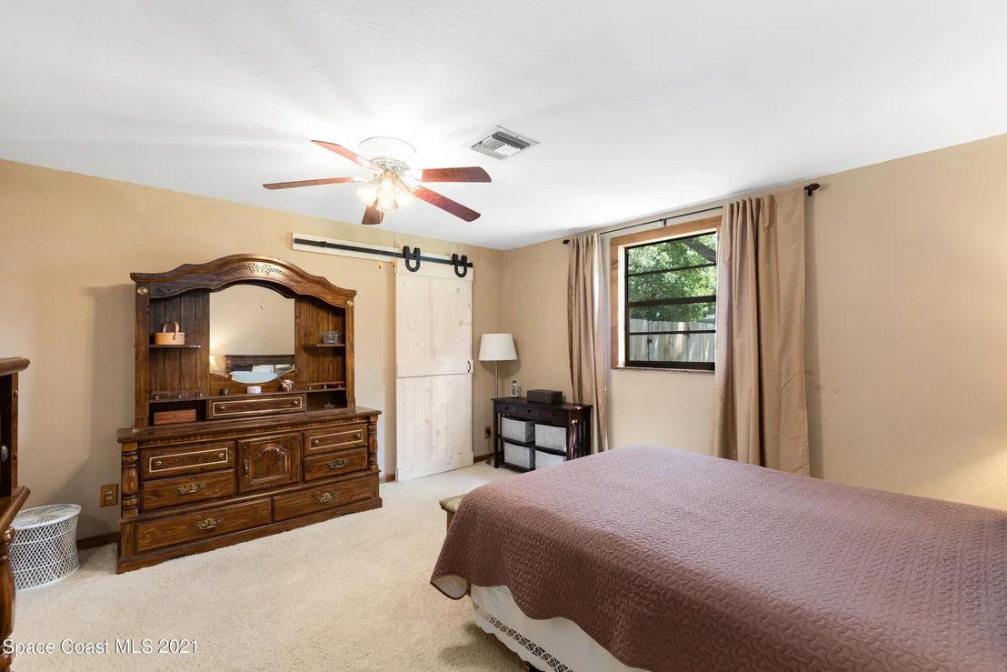 Photo of 1410 Creel Road NE