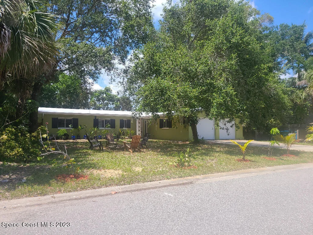 Photo of 527 Avenue B