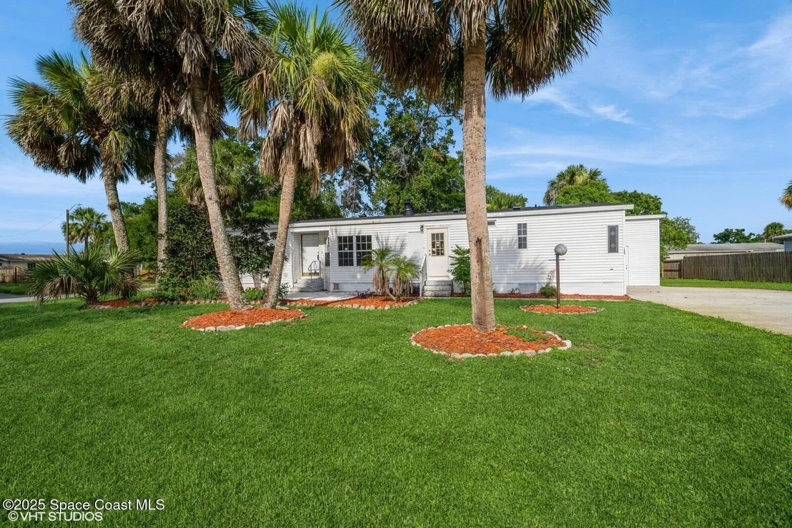 Photo of 155 Vanguard Circle