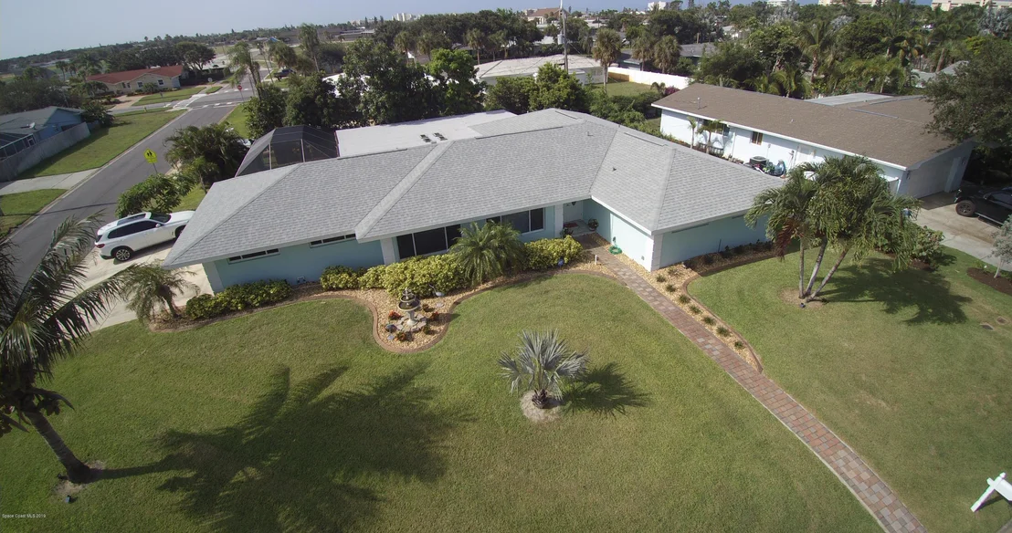 Photo of 484 Oak Ridge Drive